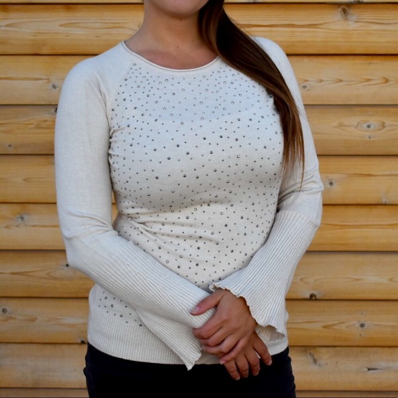 NEW- Vila Milano Cream Studded Sweater Flare Arms - Picture 11 of 12